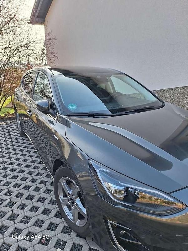 Gebraucht Ford Focus Vignale 182 PS (133 kW) 2019 Grau Kleinwagen
