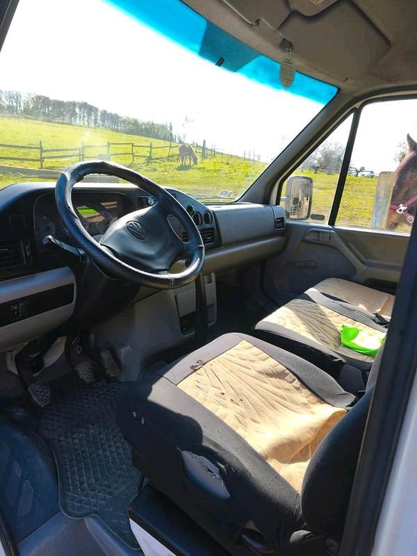 Second-hand VW LT 95 CP (69 kW) 2003 Alb Monovolum