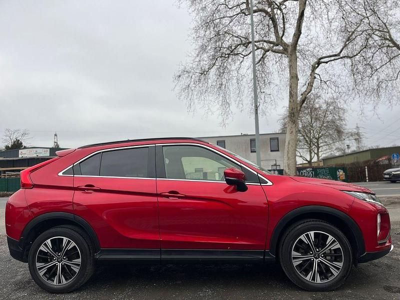 Gebraucht Mitsubishi Eclipse Cross Diamant Edition 163 PS (119 kW) 2020 Rot SUV