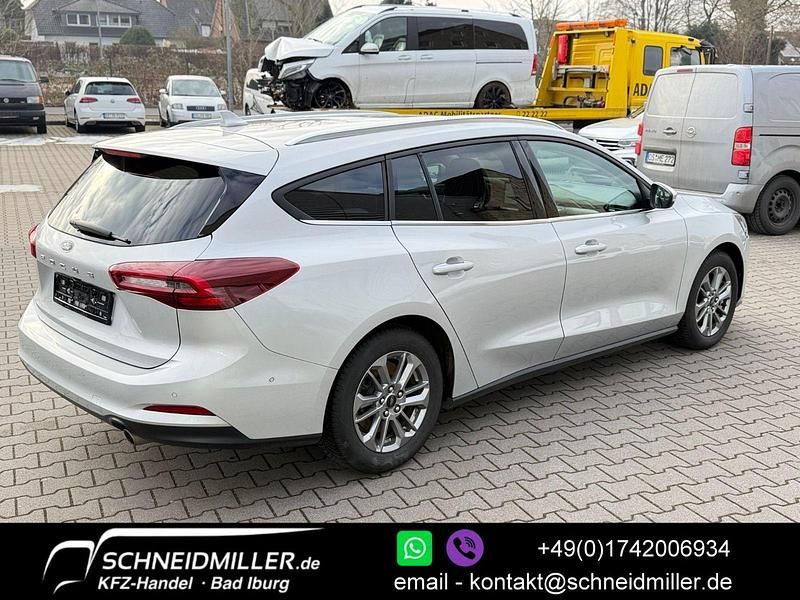 Gebraucht Ford Focus Titanium X 116 PS (85 kW) 2023 Silber Kombi