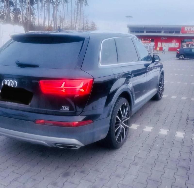 Gebraucht Audi Q7 2016 Schwarz SUV