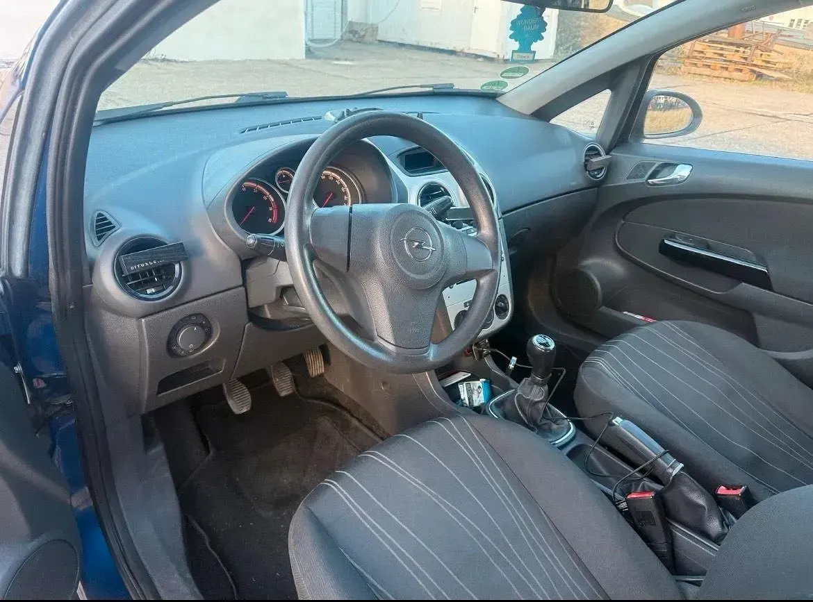Gebraucht Opel Corsa 80 PS (58 kW) 2007 Blau Kleinwagen