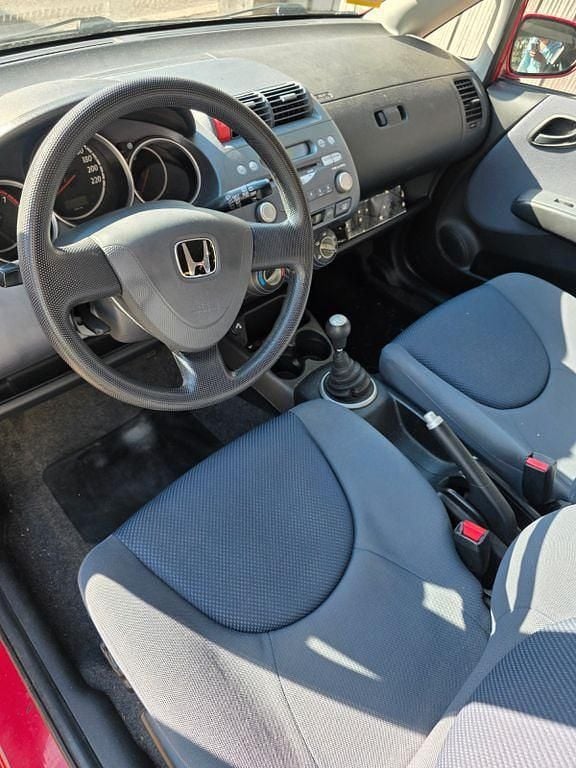 Gebraucht Honda Jazz S 83 PS (61 kW) 2002 Rot Kleinwagen