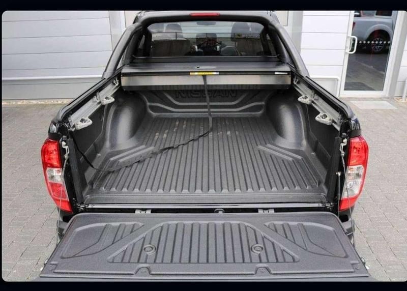 Gebraucht Nissan Navara N-Guard 190 PS (139 kW) 2019 Schwarz Abholung