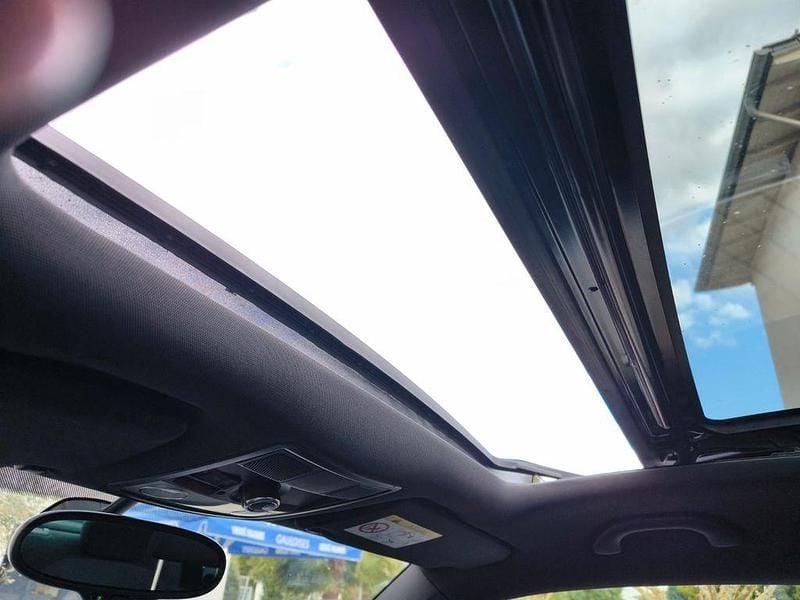 Gebraucht VW Beetle Cup 105 PS (77 kW) 2014 Schwarz Kleinwagen