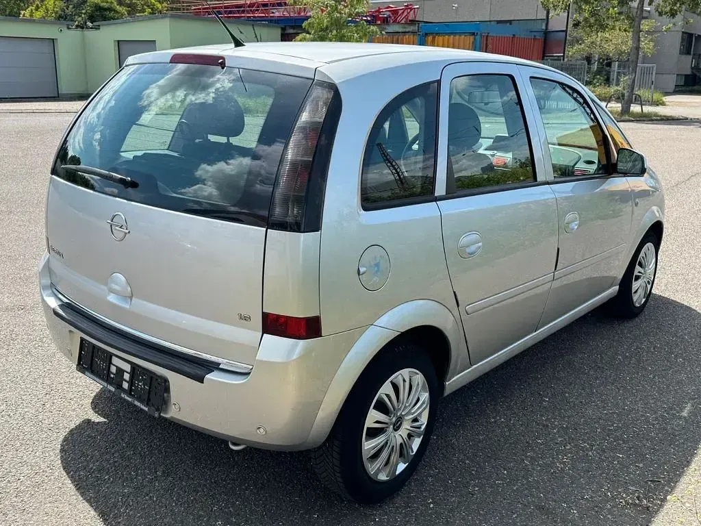 Gebraucht Opel Meriva 105 PS (77 kW) 2007 Silber Van / Kleinbus