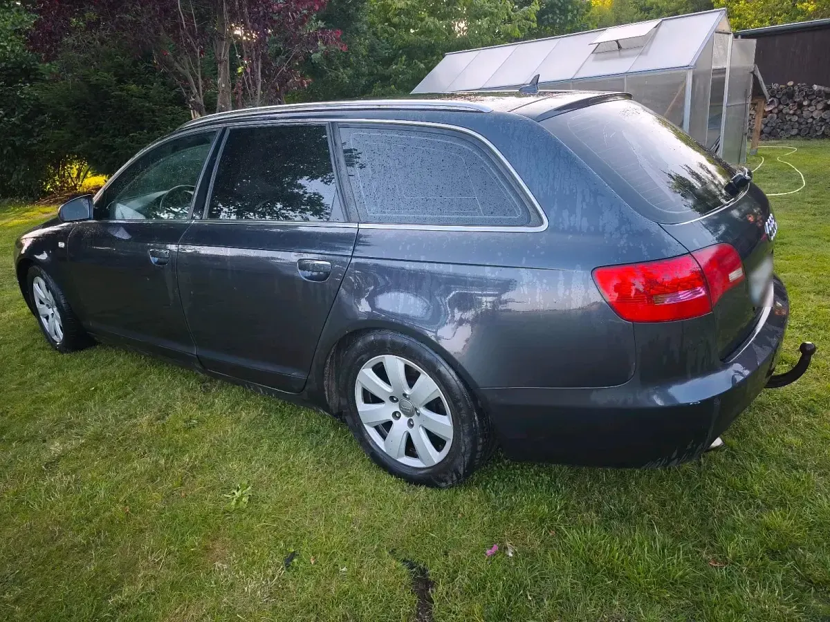 Second-hand Audi A6 180 CP (132 kW) 2008 Negru Break
