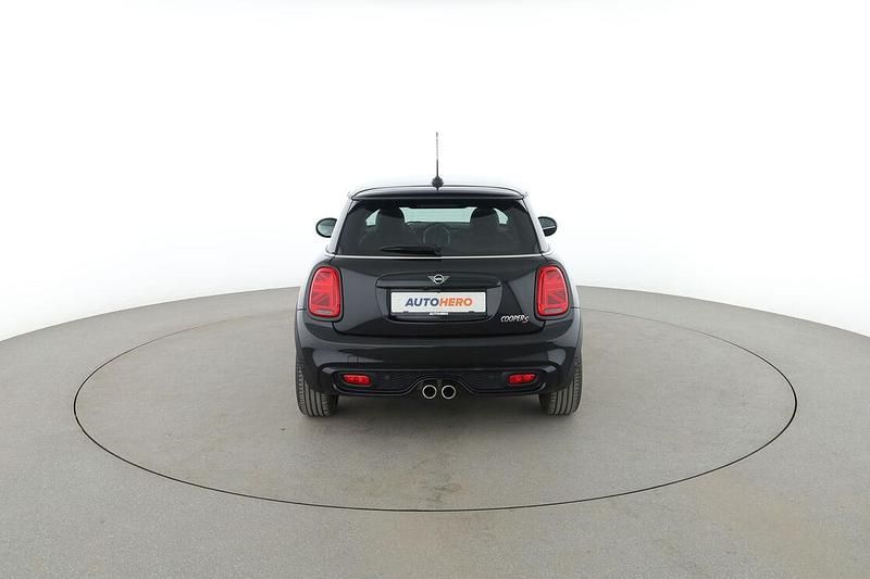 Gebraucht Mini Cooper S 192 PS (141 kW) 2020 Schwarz Kleinwagen
