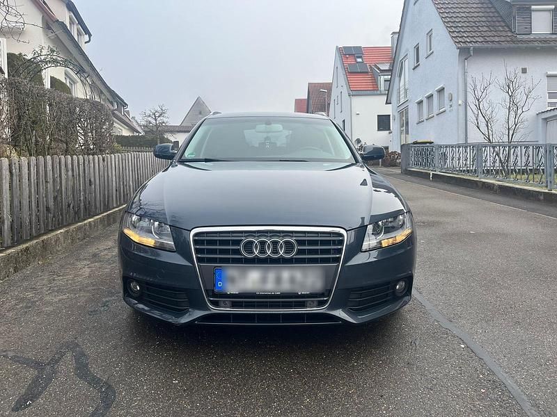 Grau Gebraucht 2010 Audi A4 Kombi | 6.200 € (Guter Preis) - Bild 1/4