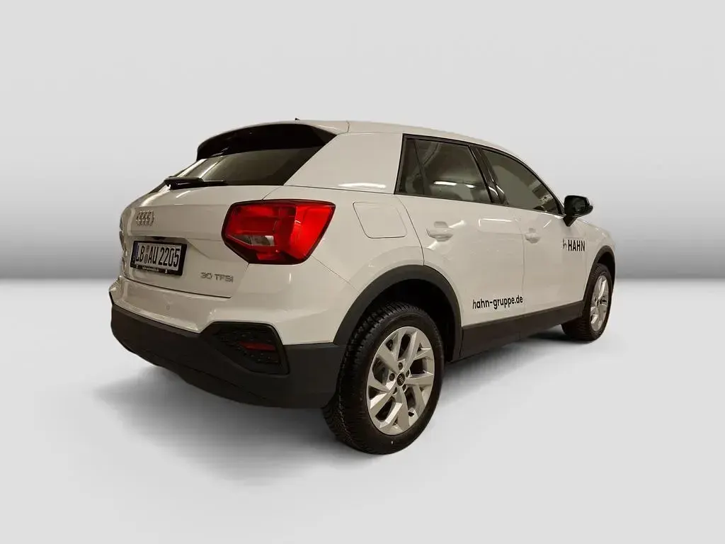 Gebraucht Audi Q2 Comfort 116 PS (85 kW) 2026 Weiß SUV