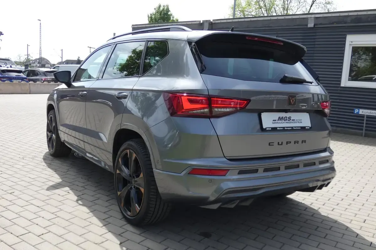 Usata Cupra Ateca 190 CV (139 kW) 2025 Grigio SUV