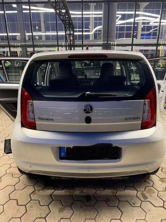 Gebraucht Skoda Citigo Active 75 PS (55 kW) 2013 Silber Kleinwagen