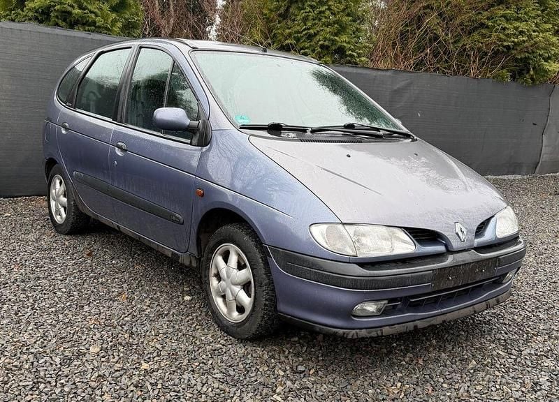 Gebraucht Renault Scénic 107 PS (78 kW) 1999 Violet Van / Kleinbus