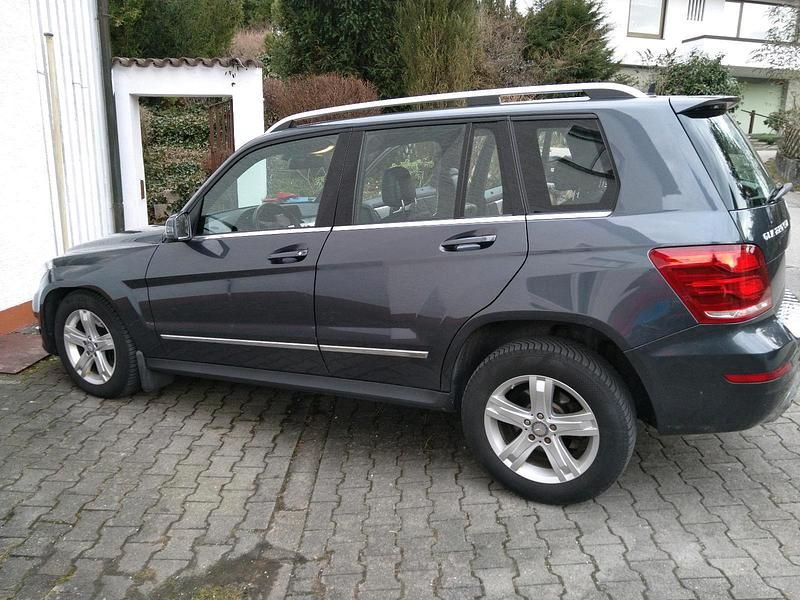 Gebraucht Mercedes GLK220 170 PS (125 kW) 2015 Grau SUV