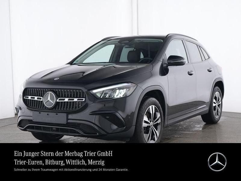 Nachtschwarz Gebraucht 2024 Mercedes GLA250 Progressive SUV | 39.960 € (Guter Preis) - Bild 1/4