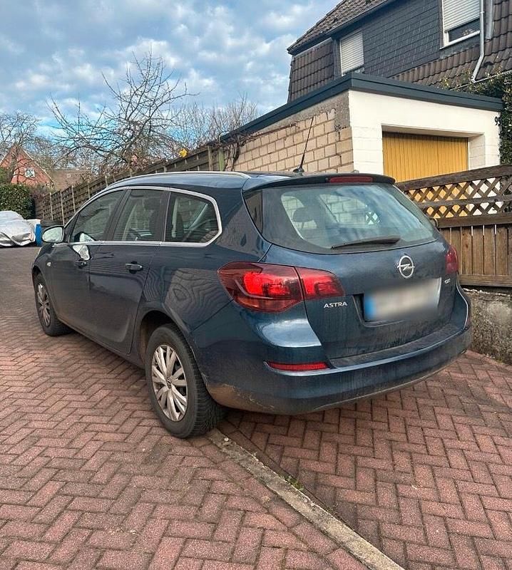Gebraucht 2011 Opel Astra Kombi | 1.600 € (Superpreis) - Bild 1/4