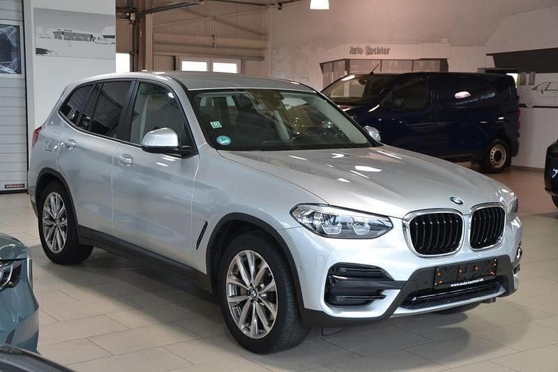 Gebraucht BMW X3 Advantage 184 PS (135 kW) 2021 Silber SUV