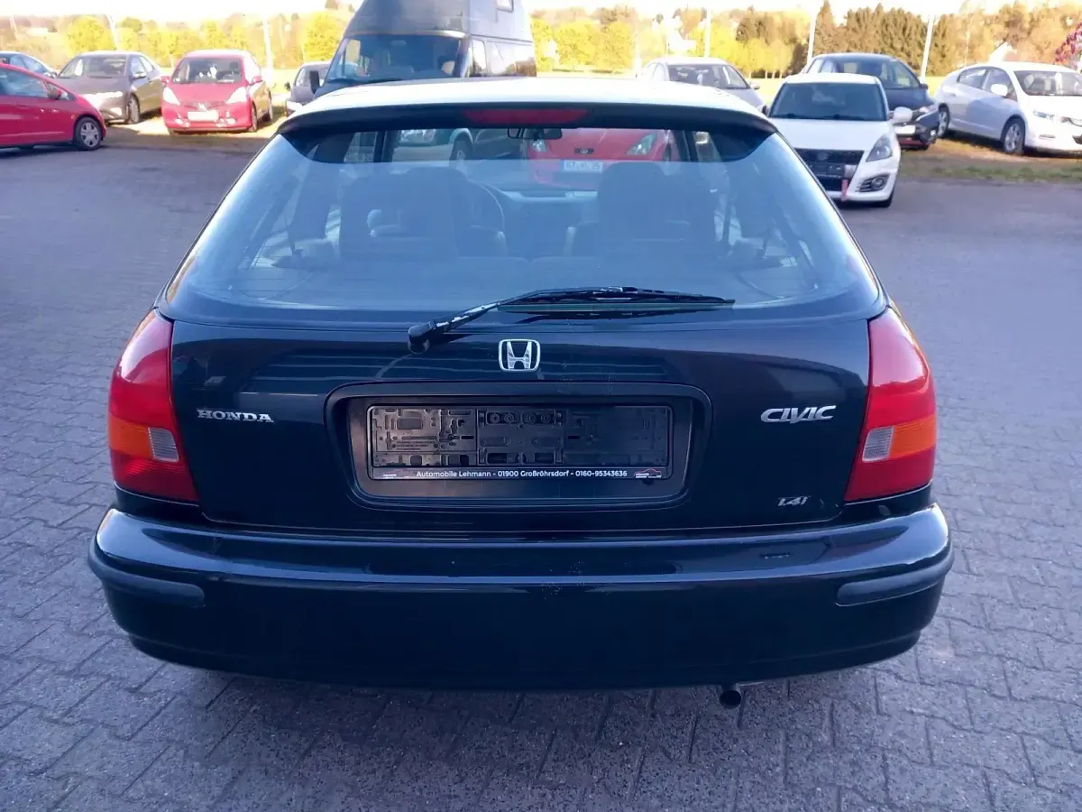 Gebraucht Honda Civic LS 75 PS (55 kW) 1998 Schwarz Kleinwagen