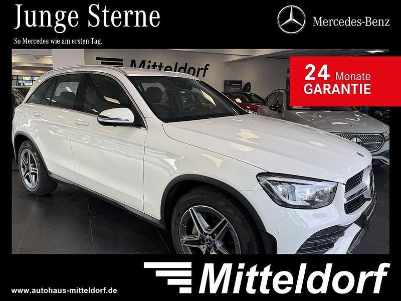 Weiß Gebraucht 2022 Mercedes GLC300 AMG SUV | 46.880 € (Teuer) - Bild 1/4