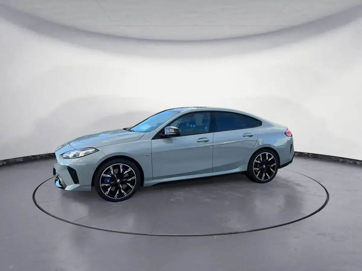 Gebraucht BMW M235 Performance 300 PS (220 kW) 2025 Grau Coupé