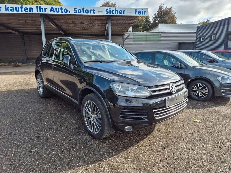 Schwarz Gebraucht 2011 VW Touareg SUV | 9.999 € (Superpreis) - Bild 1/4