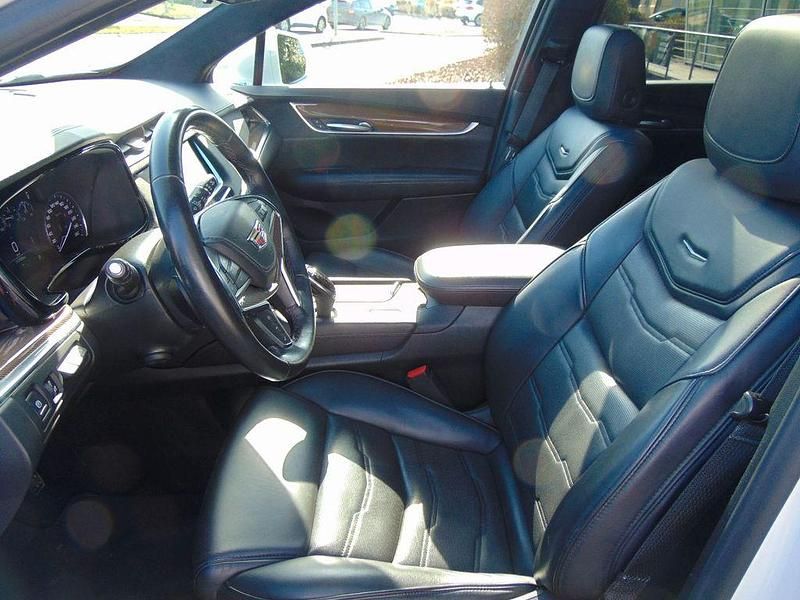 Gebraucht Cadillac XT5 314 PS (230 kW) 2019 Abalone weiss SUV