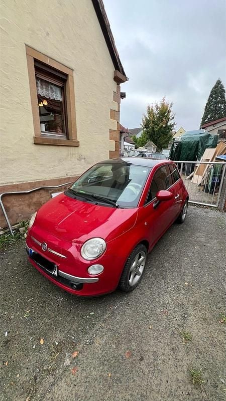 Rot Gebraucht 2007 Fiat 500 Kleinwagen | 1.600 € (Fairer Preis) - Bild 1/4
