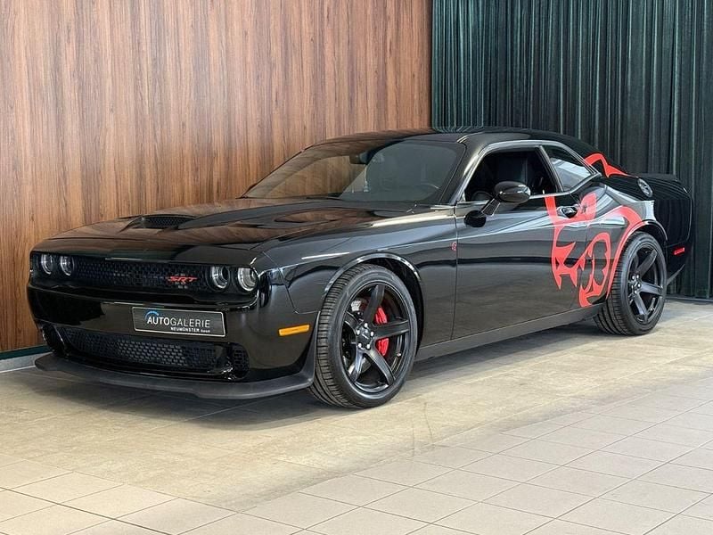 Second-hand Dodge Challenger 717 CP (527 kW) 2018 Negru Coupe