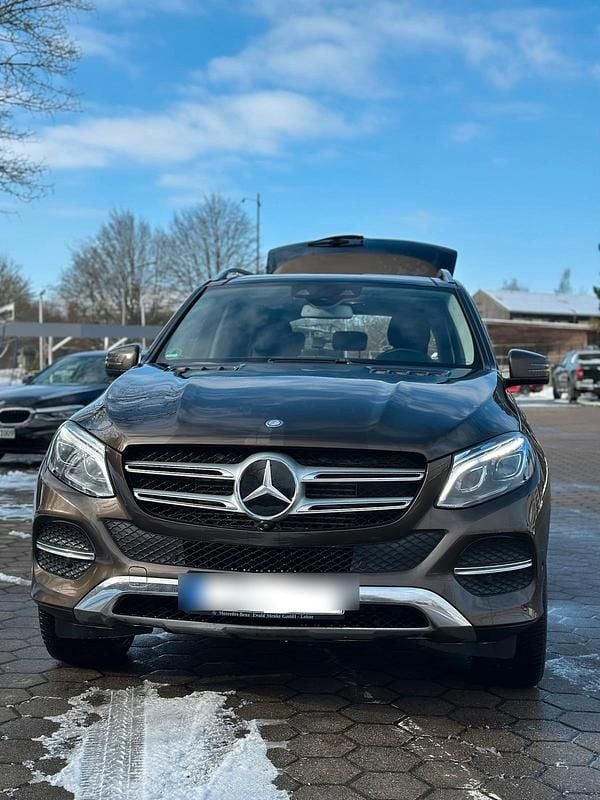 Gebraucht Mercedes GLE350 258 PS (189 kW) 2016 Braun Limousine