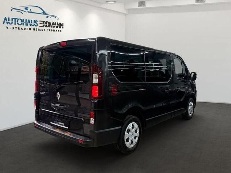 Gebraucht Renault Trafic 150 PS (110 kW) 2023 Schwarz Van / Kleinbus
