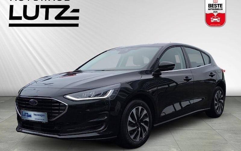 Neu Ford Focus Titanium 155 PS (114 kW) 2026 Schwarz Limousine