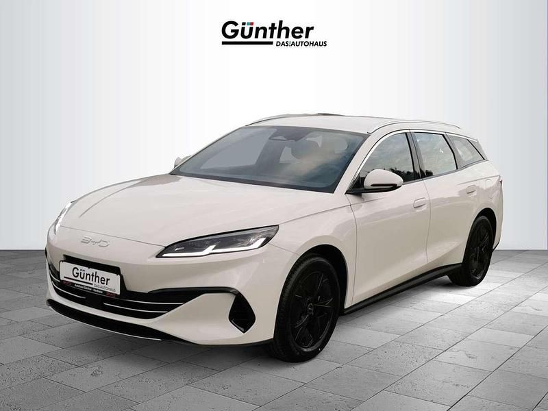 Neu BYD Seal Boost 184 PS (135 kW) 2026 Sandstone Kombi