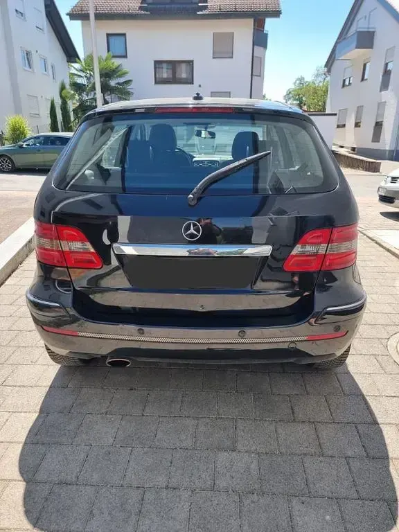 Gebraucht Mercedes B200 136 PS (100 kW) 2007 Schwarz Van / Kleinbus