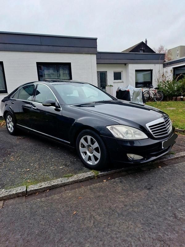 Schwarz Gebraucht 2008 Mercedes S350 Limousine | 6.950 € (Superpreis) - Bild 1/4