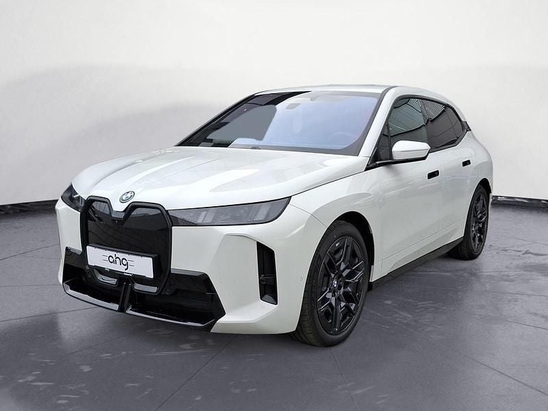 Neu BMW iX 300 kW (408 PS) 2026 Weiß SUV