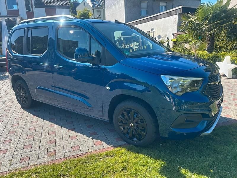Gebraucht Opel Combo Life 110 PS (80 kW) 2018 Blau Van / Kleinbus