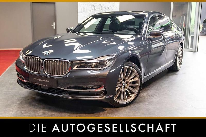 Arktikgrau brillanteffekt Gebraucht 2018 BMW 730 Limousine | 42.990 € (Fairer Preis) - Bild 1/2