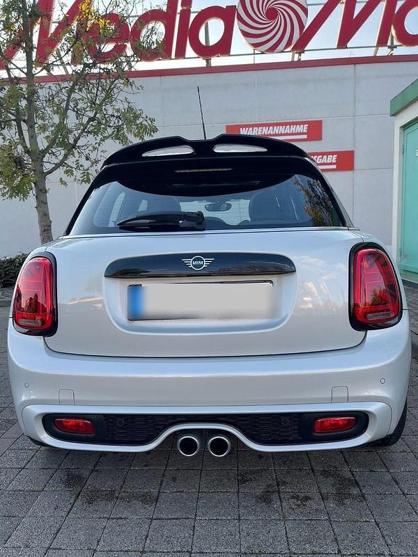 Gebraucht Mini Cooper S Chili 192 PS (141 kW) 2020 Silber Kleinwagen