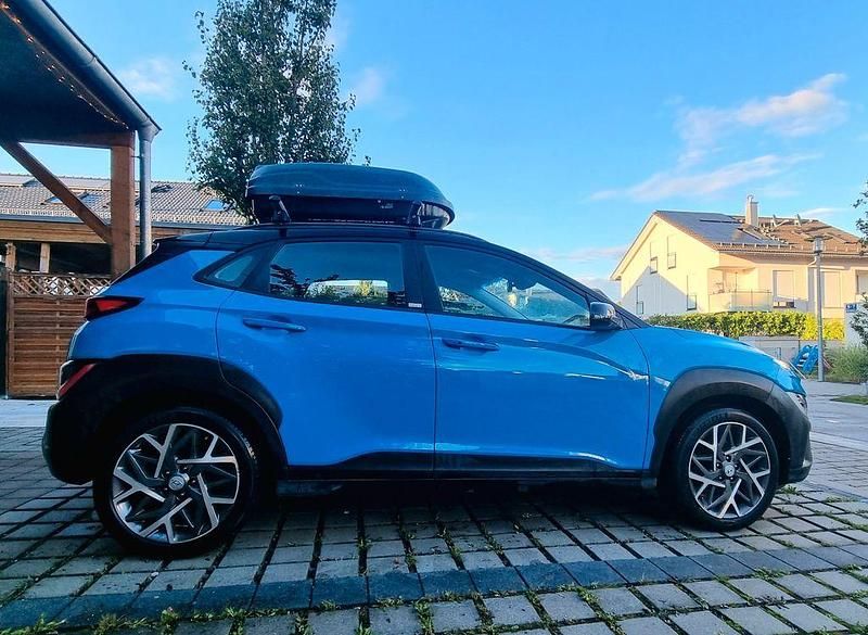 Gebraucht Hyundai Kona Trend 141 PS (103 kW) 2021 Schwarz SUV