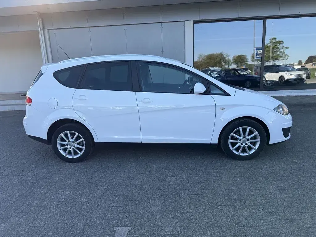 Gebraucht Seat Altea Copa 105 PS (77 kW) 2012 Weiß Van / Kleinbus