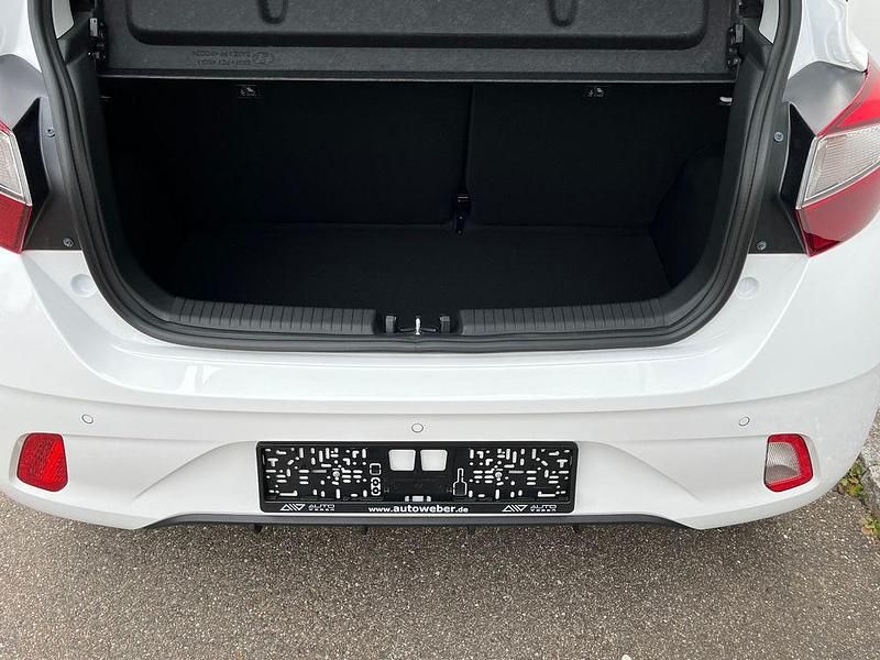Neu Hyundai i10 Select 63 PS (46 kW) 2025 Weiß Kleinwagen
