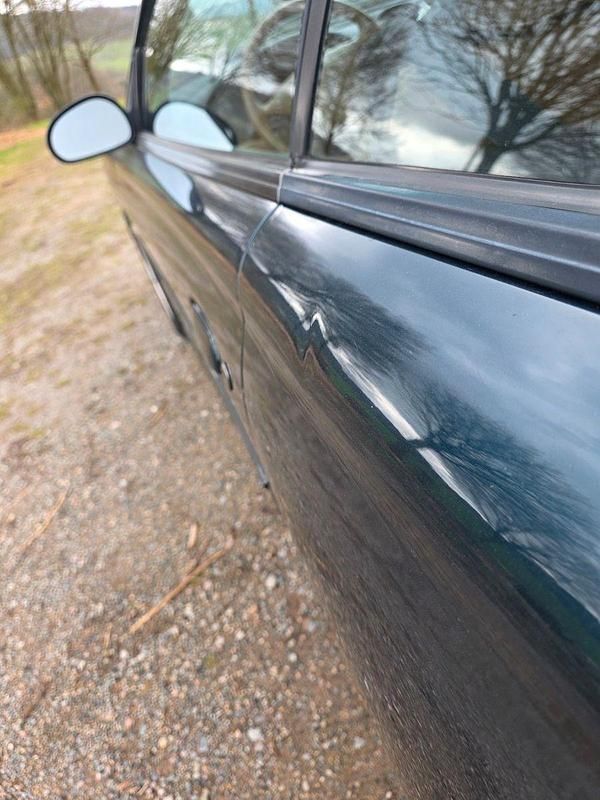 Second-hand Ford Mustang 228 CP (167 kW) 1994 Verde Cabrio