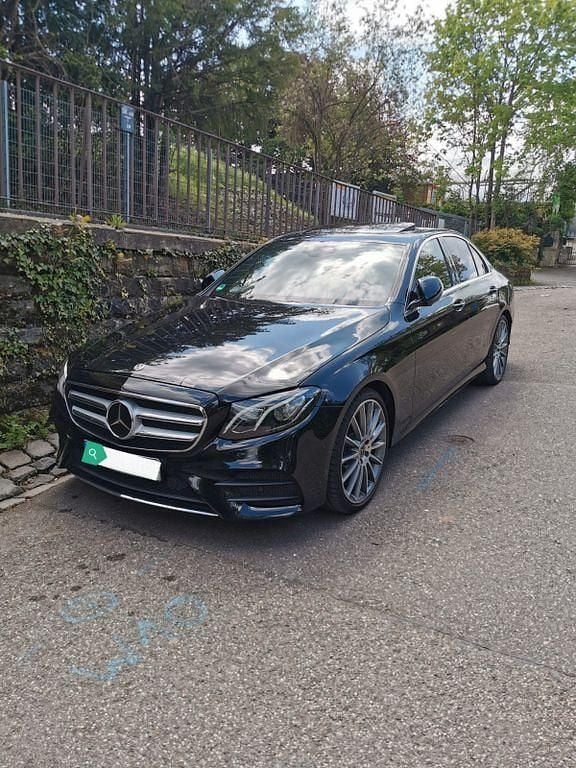 Gebraucht Mercedes E300 AMG 245 PS (180 kW) 2019 Schwarz Limousine