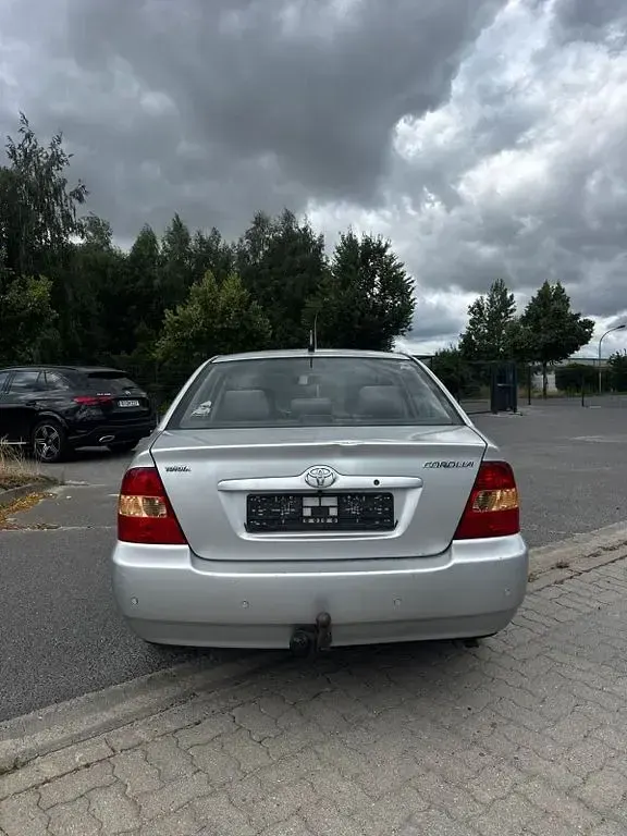 Gebraucht Toyota Corolla Sol 110 PS (80 kW) 2003 Silber Limousine
