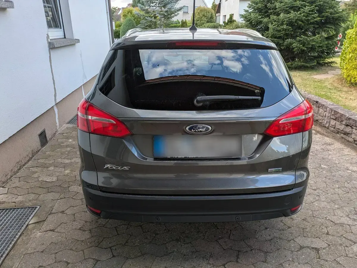 Gebraucht Ford Focus Titanium 125 PS (91 kW) 2017 Kombi