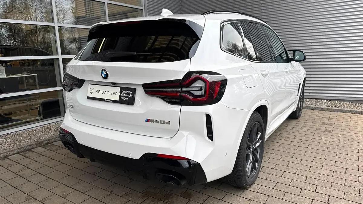 Gebraucht BMW X3 Efficient Dynamics 340 PS (250 kW) 2023 Alpinweiß uni SUV