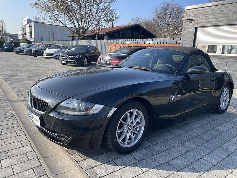 Gebraucht BMW Z4 150 PS (110 kW) 2007 Schwarz Cabrio