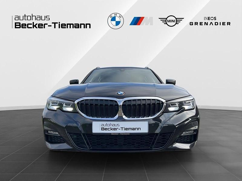 Gebraucht BMW 320 Efficient Dynamics 190 PS (139 kW) 2020 Saphirschwarz Kombi
