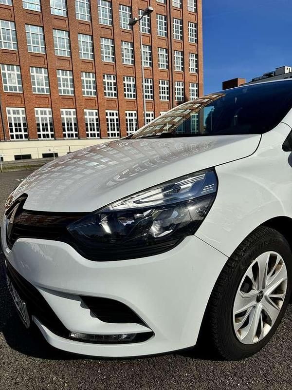 Gebraucht 2019 Renault Clio GrandTour Dynamique Kombi | 8.080 € (Guter Preis) - Bild 1/4