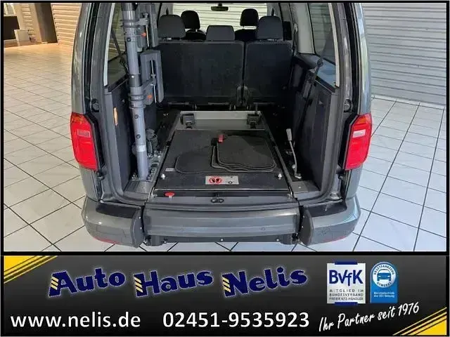 Gebraucht VW Caddy Maxi Comfortline 131 PS (96 kW) 2020 Indiumgraumet. (metallic) Van / Kleinbus